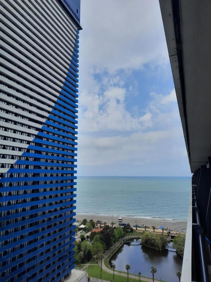 The Best Beach Aparthotel Orbi City 바투미 객실 사진